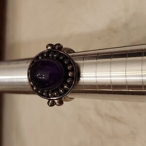 Purple stone size 7